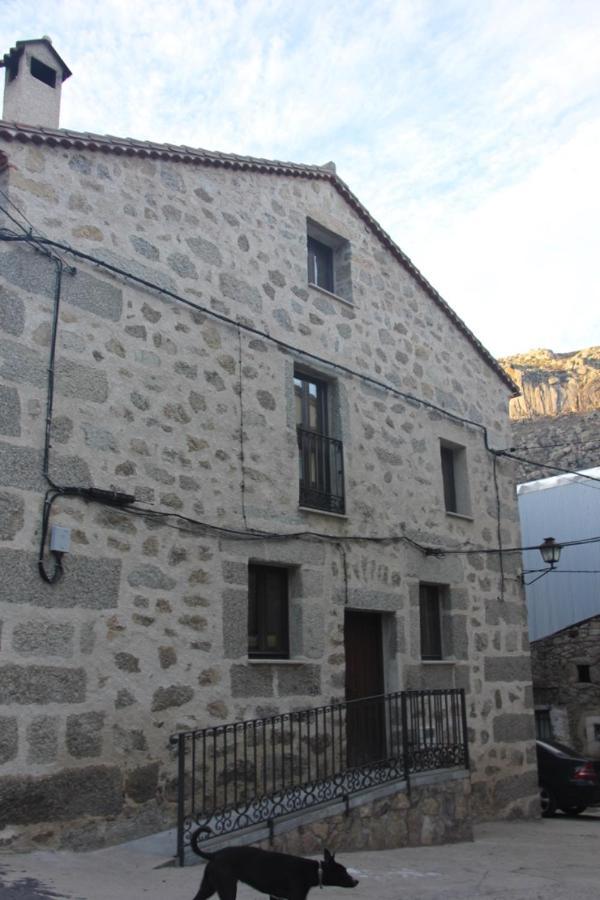 Casa Rural La Cancha I Navalacruz Exterior photo
